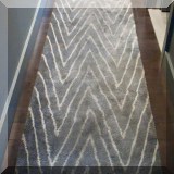D05. Chevron rug runner 30” x 94” 